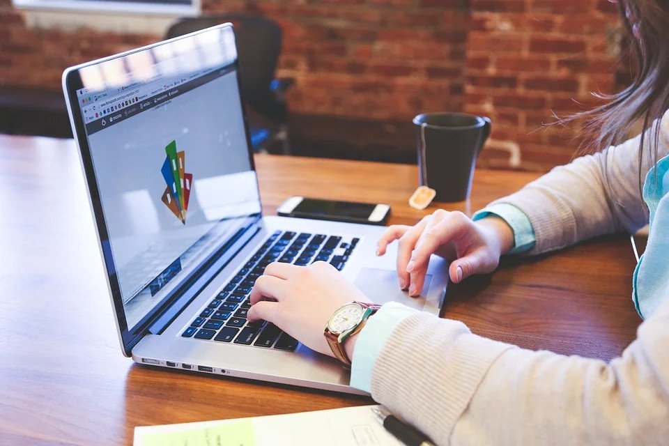 How to Finalize the Deal With Your Offshore Design Agency? visual